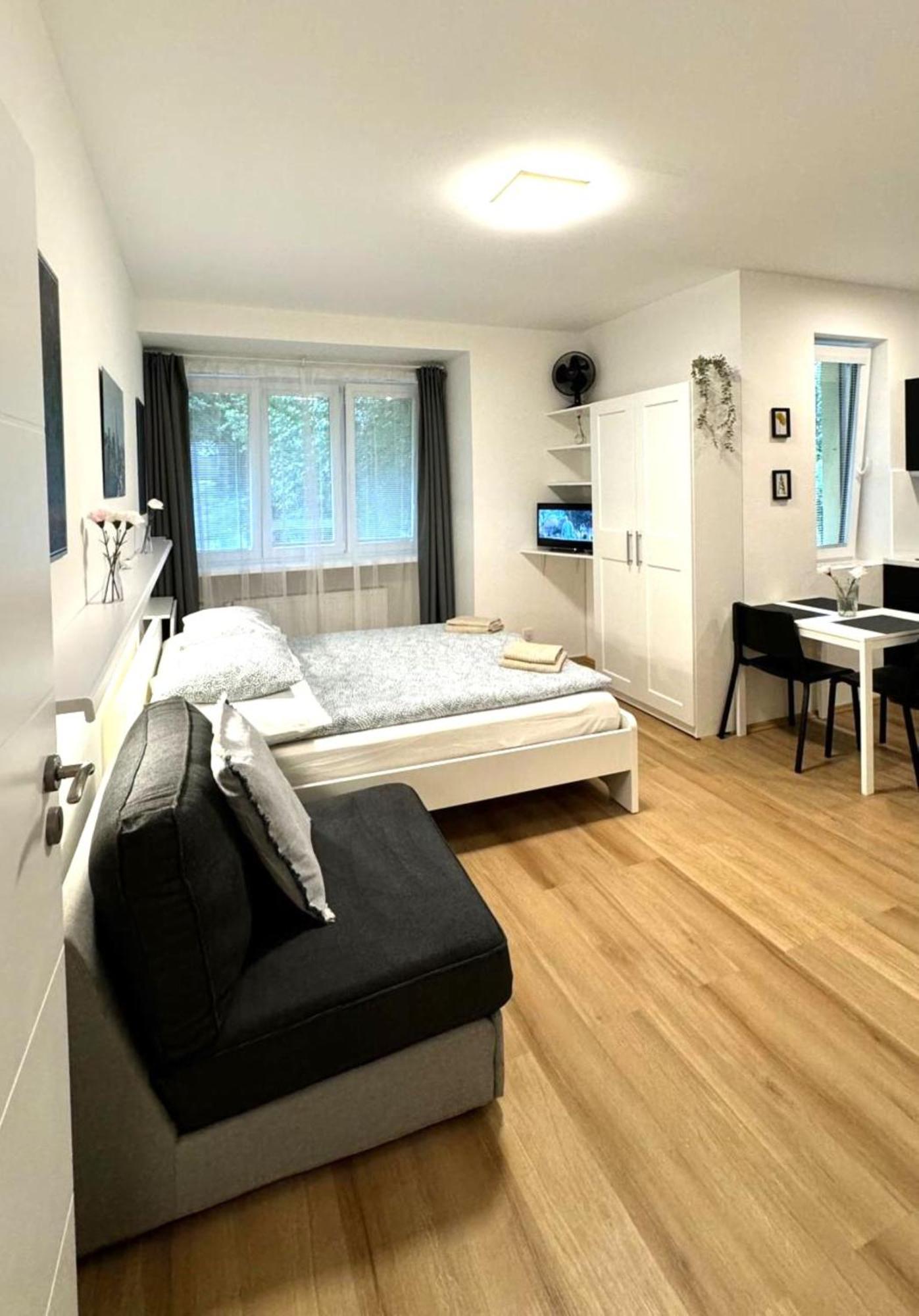 Hillside Studios Praga Zewnętrze zdjęcie